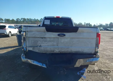 2018 Ford F-250 Xl z USA, uszkodzony, nr VIN 1FT7W2BT6JEB43068